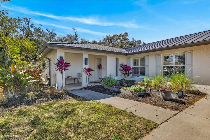 Property Photo: 5336 Chippendale Circle W FL 33919