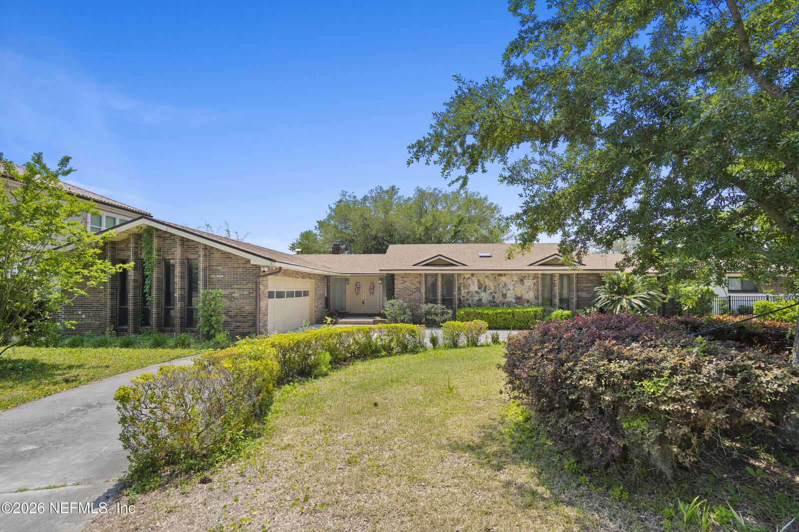 Property Photo:  500 Broward Road  FL 32218 