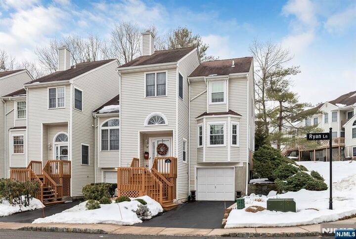 Property Photo:  76 Ryan Lane 1001  NJ 07035 