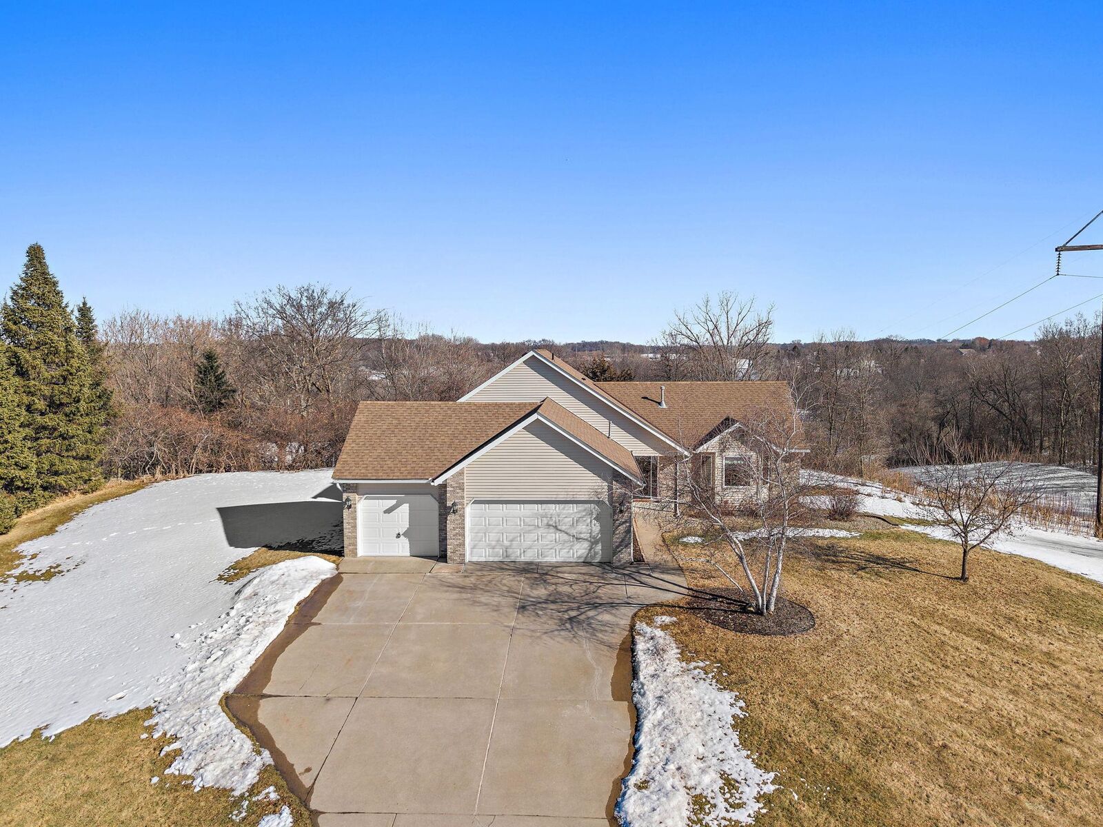 Property Photo:  14520 Edgewood Road  MN 55374 