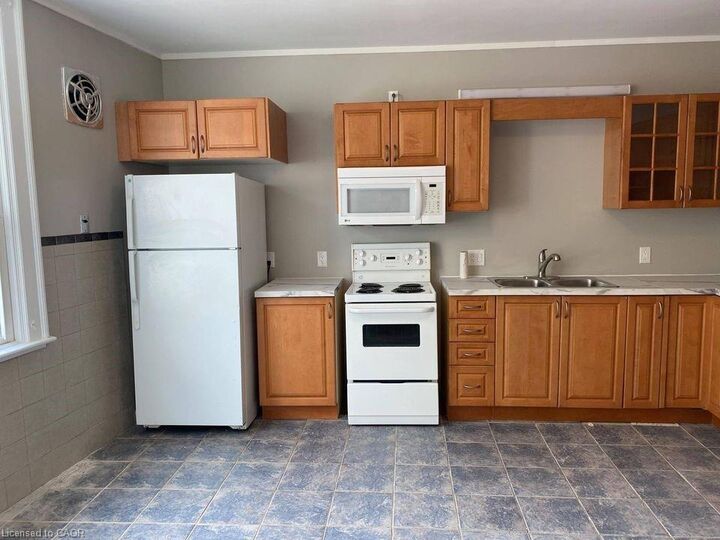 Property Photo: 249-253 Church Street ON L2R 3E8