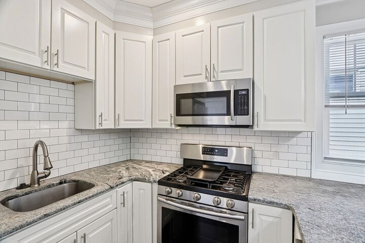 Property Photo:  1048 Saratoga St 3  MA 02128 