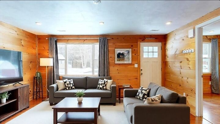 Property Photo:  10 Park Lane  MA 01524 