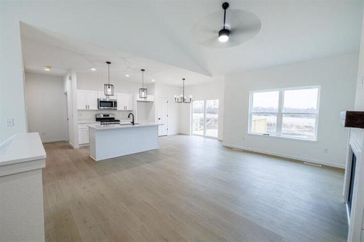 Property Photo: 14212 Prairie Commons Lane IL 61080