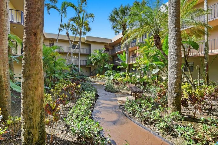 Property Photo:  10875 SW 112th Avenue 202  FL 33176 