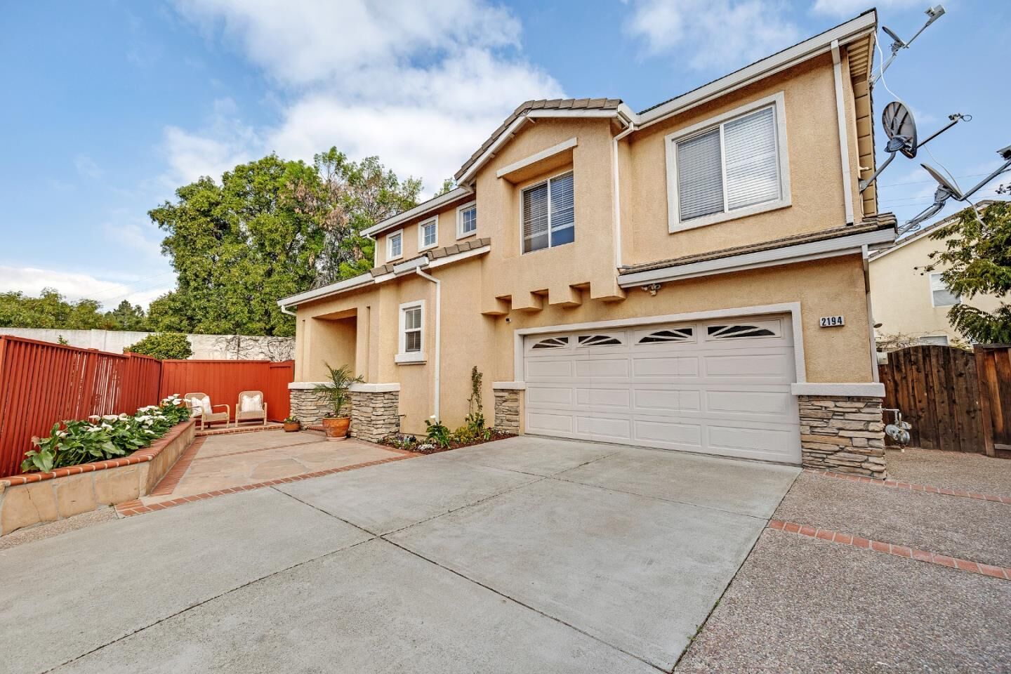 Property Photo: 2194 Celeste Court CA 95133