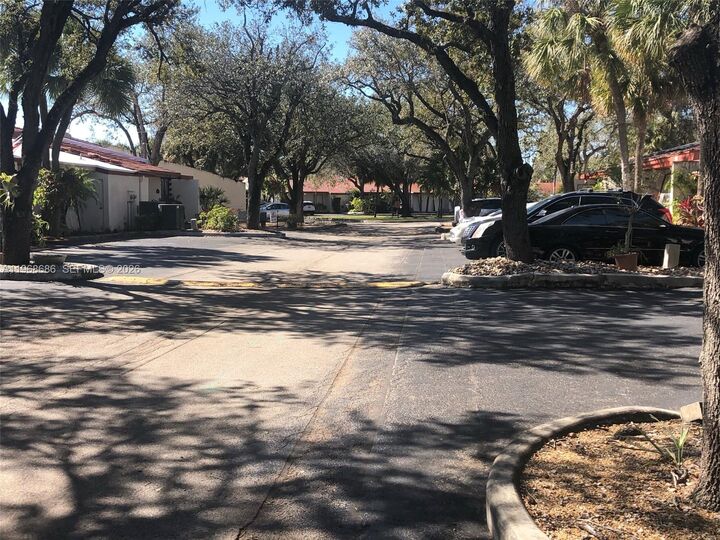 Property Photo:  6981 Greentree Ln 0  FL 33014 