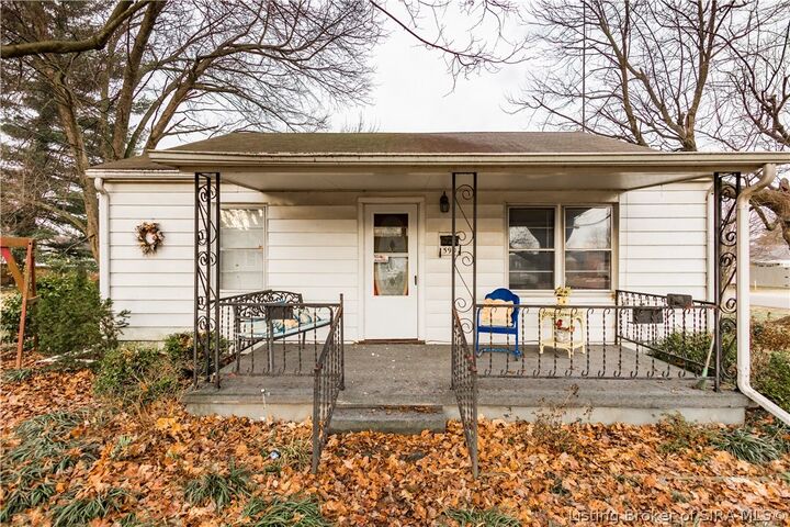 Property Photo: 590 Lynhurst Drive IN 47170