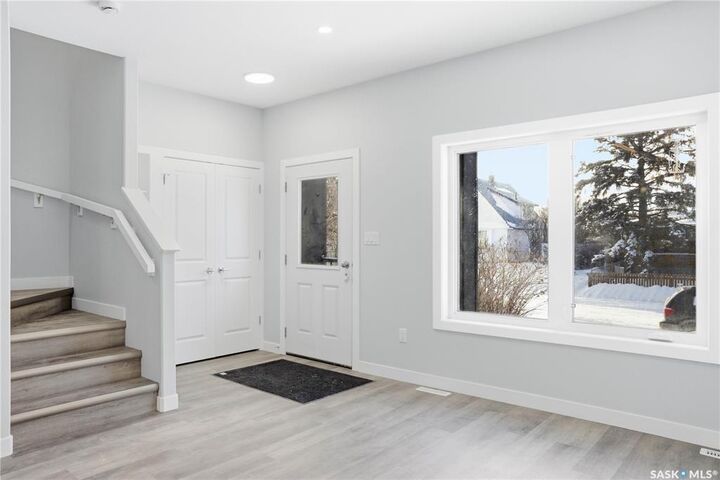 Property Photo: 857 Elliott Street SK S4N 3E3