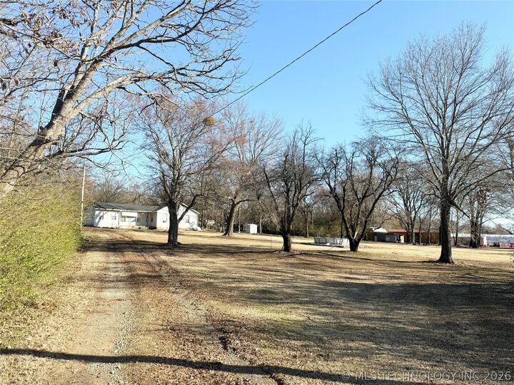 Property Photo:  1937 S Old Hwy 69  OK 74501 
