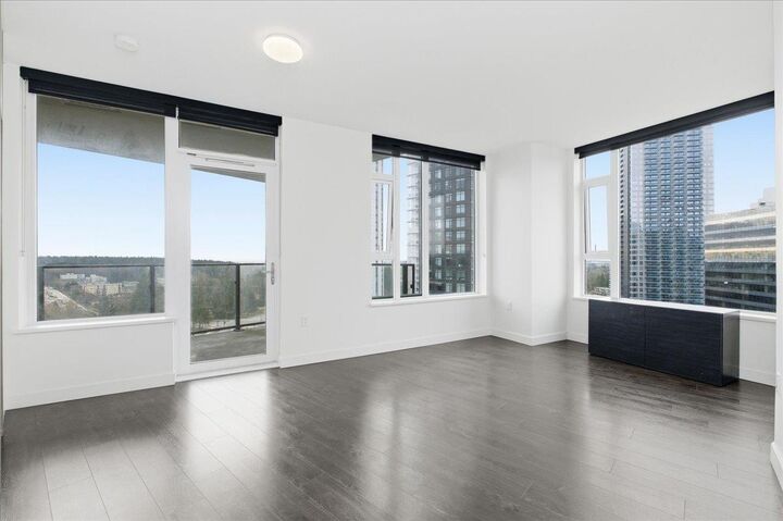 Property Photo: 9887 Whalley Boulevard 1610 BC V3T 0P4