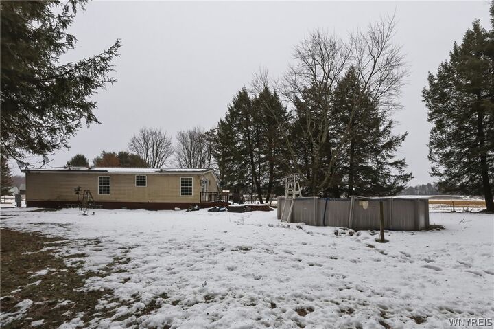 Property Photo: 6450 Campbell Road NY 14066