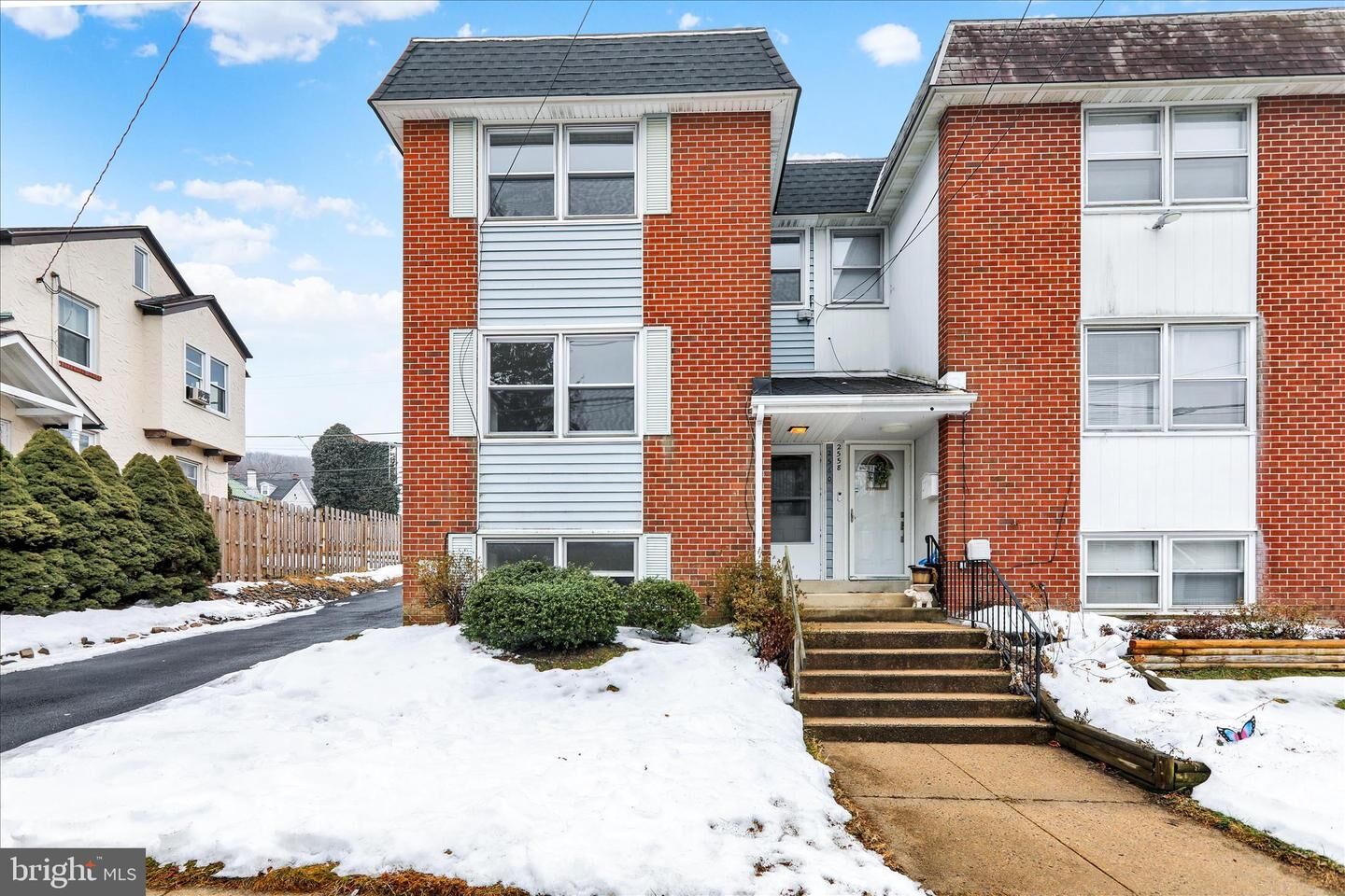 Property Photo:  2560 Grant Street  PA 19606 