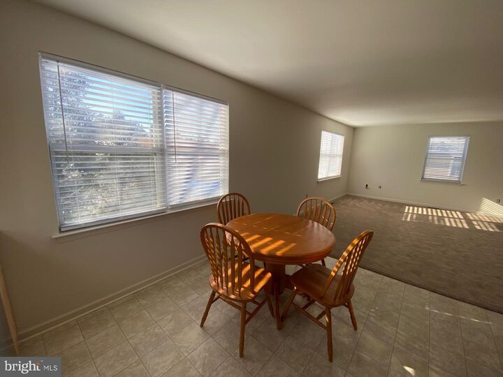 Property Photo:  2825 Mt Carmel Ave B  PA 19038 