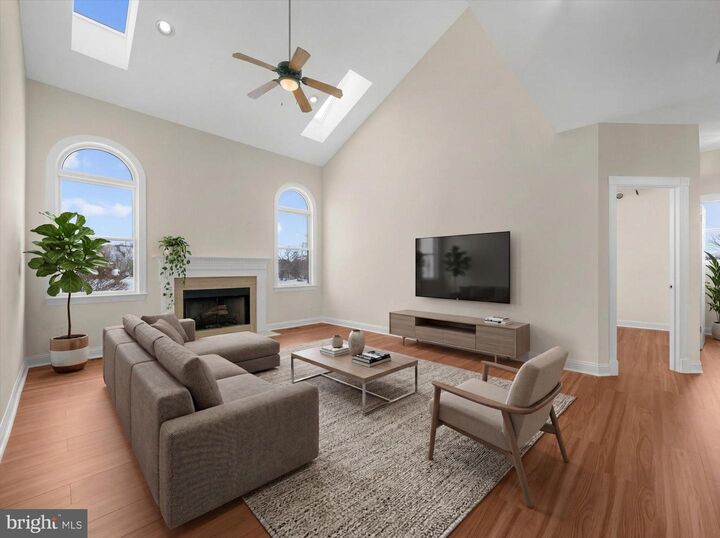 Property Photo: 817 Arrowhead Lane PA 19438