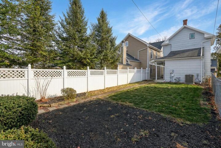 Property Photo:  417 S High Street  PA 17055 