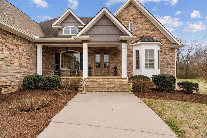 Property Photo: 735 Bryant Road GA 30710