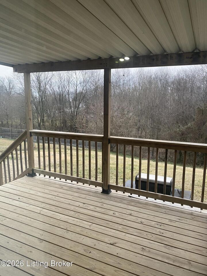 Property Photo:  12982 E Orell Rd  KY 40272 