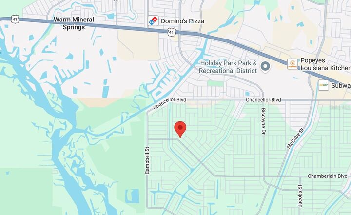 Property Photo: 301 Lakewood Lane FL 33953