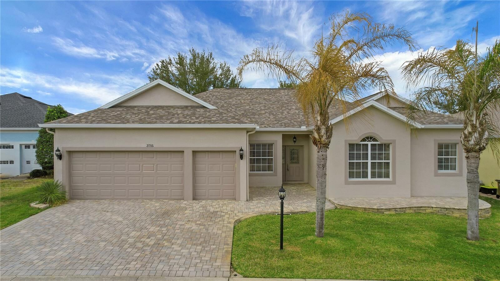 Property Photo:  3715 Mulberry Grove Loop  FL 34748 