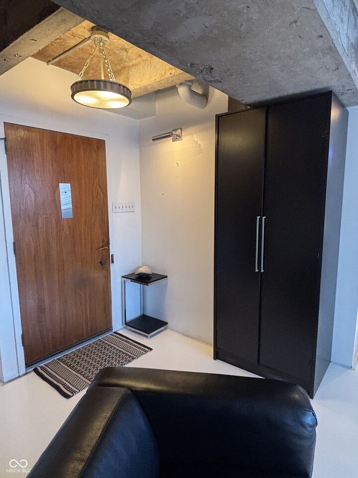 Property Photo: 4000 N Meridian Street 1F IN 46208