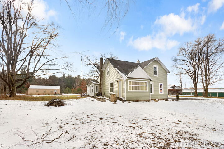 Property Photo:  20449 W Howard City-Edmore  MI 49329 