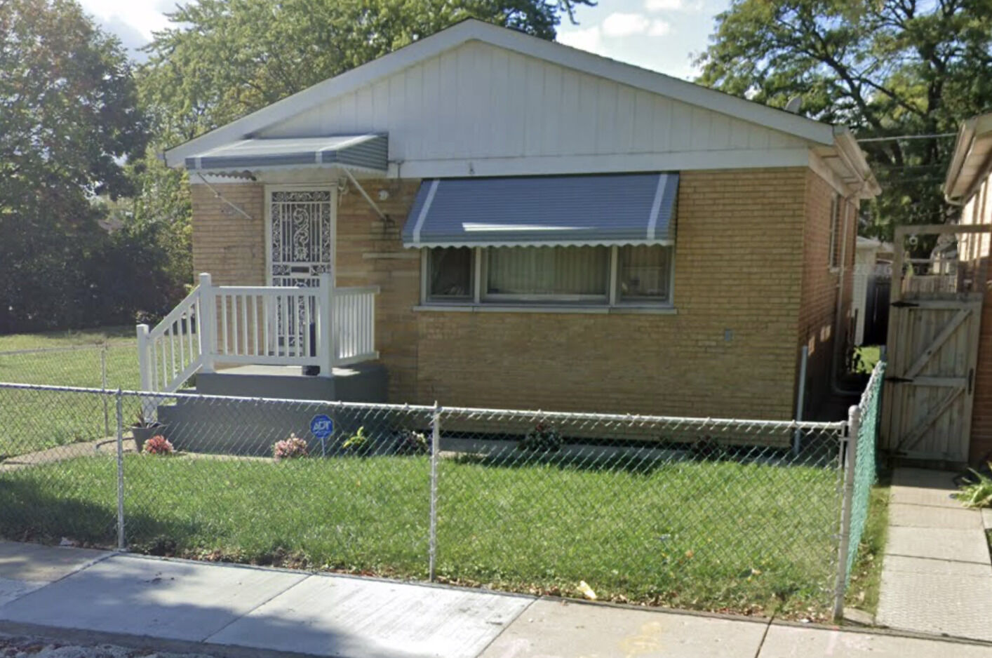 Property Photo:  4452 S Lawler Avenue  IL 60638 