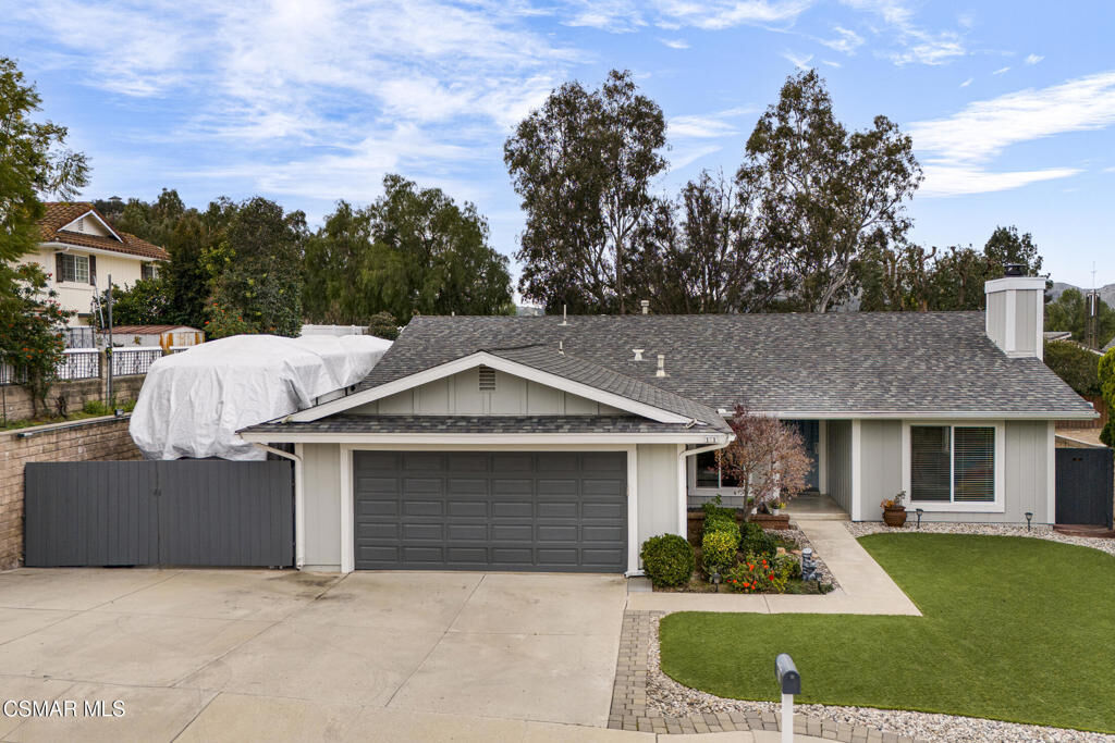 Property Photo:  11 Corinne Drive  CA 91320 