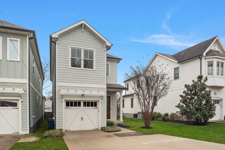 Property Photo: 1517A Hayden Dr TN 37206