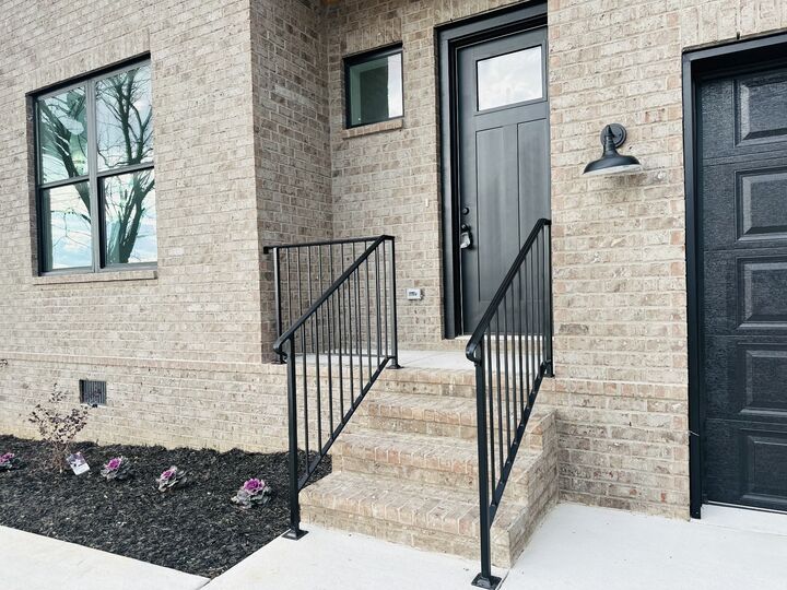 Property Photo: 4334 Old Goins Rd TN 37211