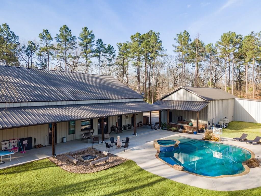Property Photo:  4868 Fm 2497  TX 75904 