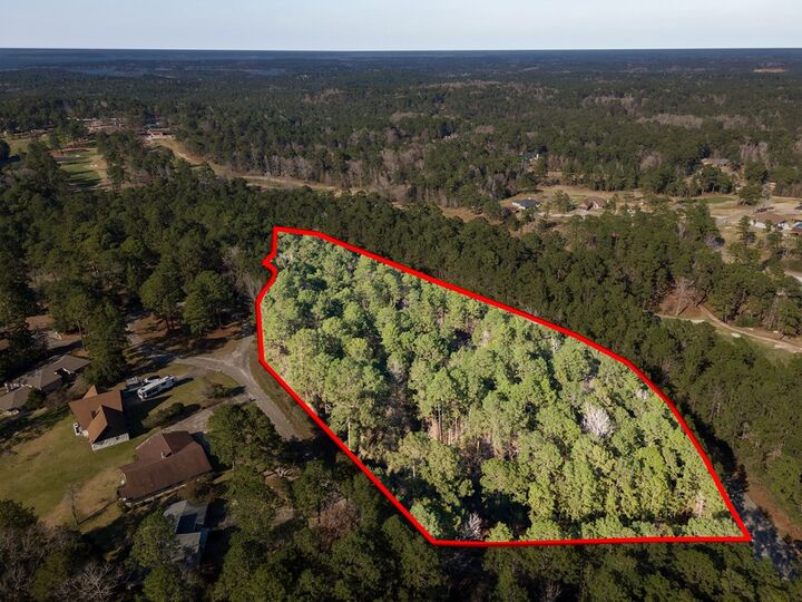 Property Photo:  387 Masters Blvd  TX 75931 