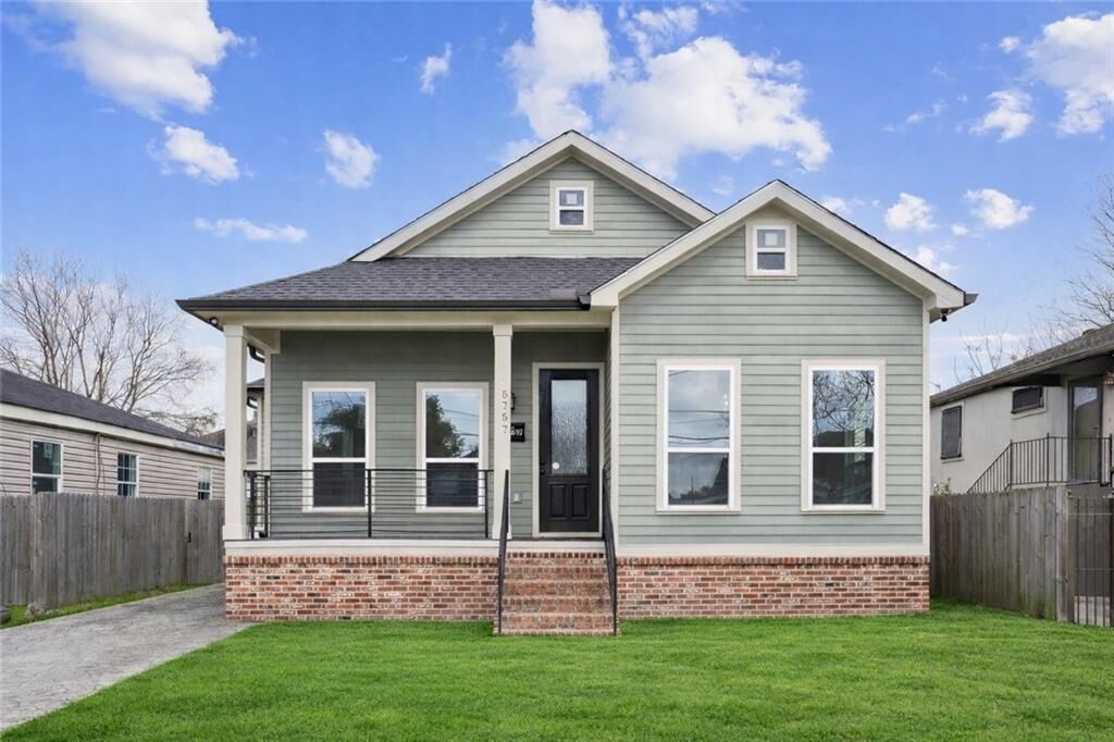 Property Photo: 5757 Wickfield Drive LA 70122