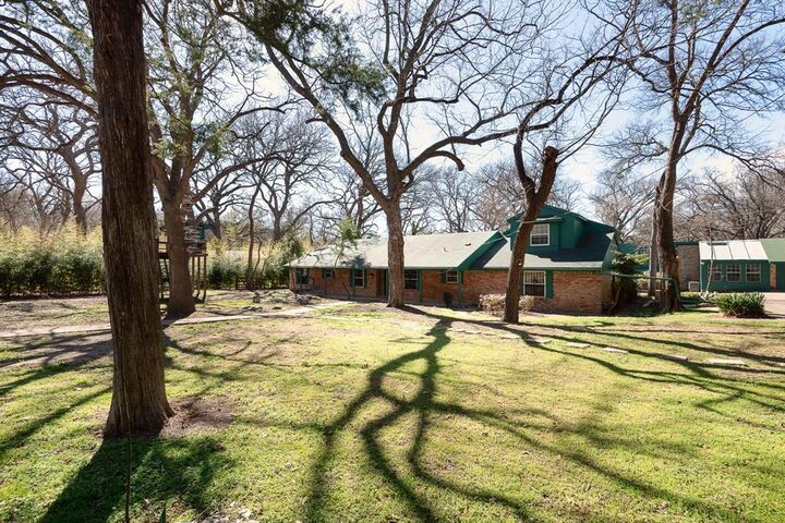 Property Photo:  5731 Mona Lane  TX 75236 