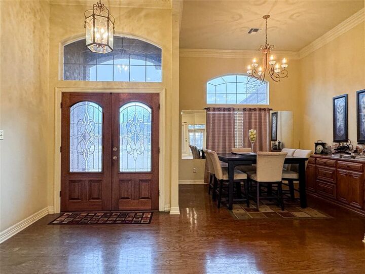 Property Photo:  1510 Lexington  LA 71111 