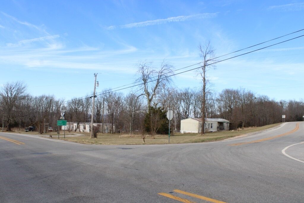 Property Photo:  4525 S Ar 7 Highway  AR 72641 