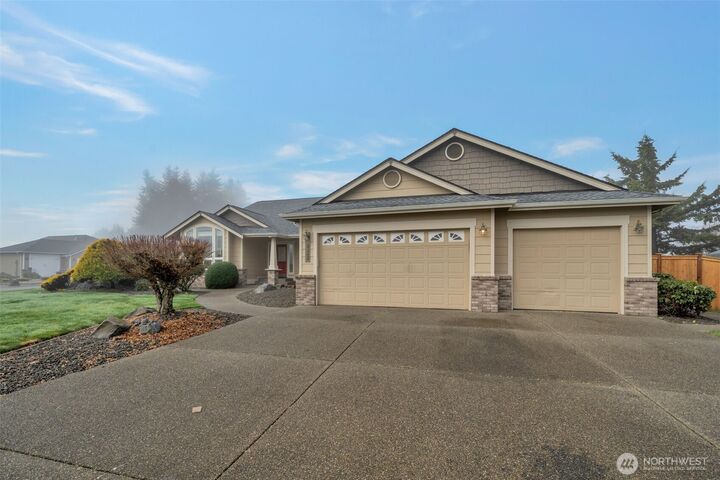 Property Photo:  8145  Bo Court SE  WA 98501 