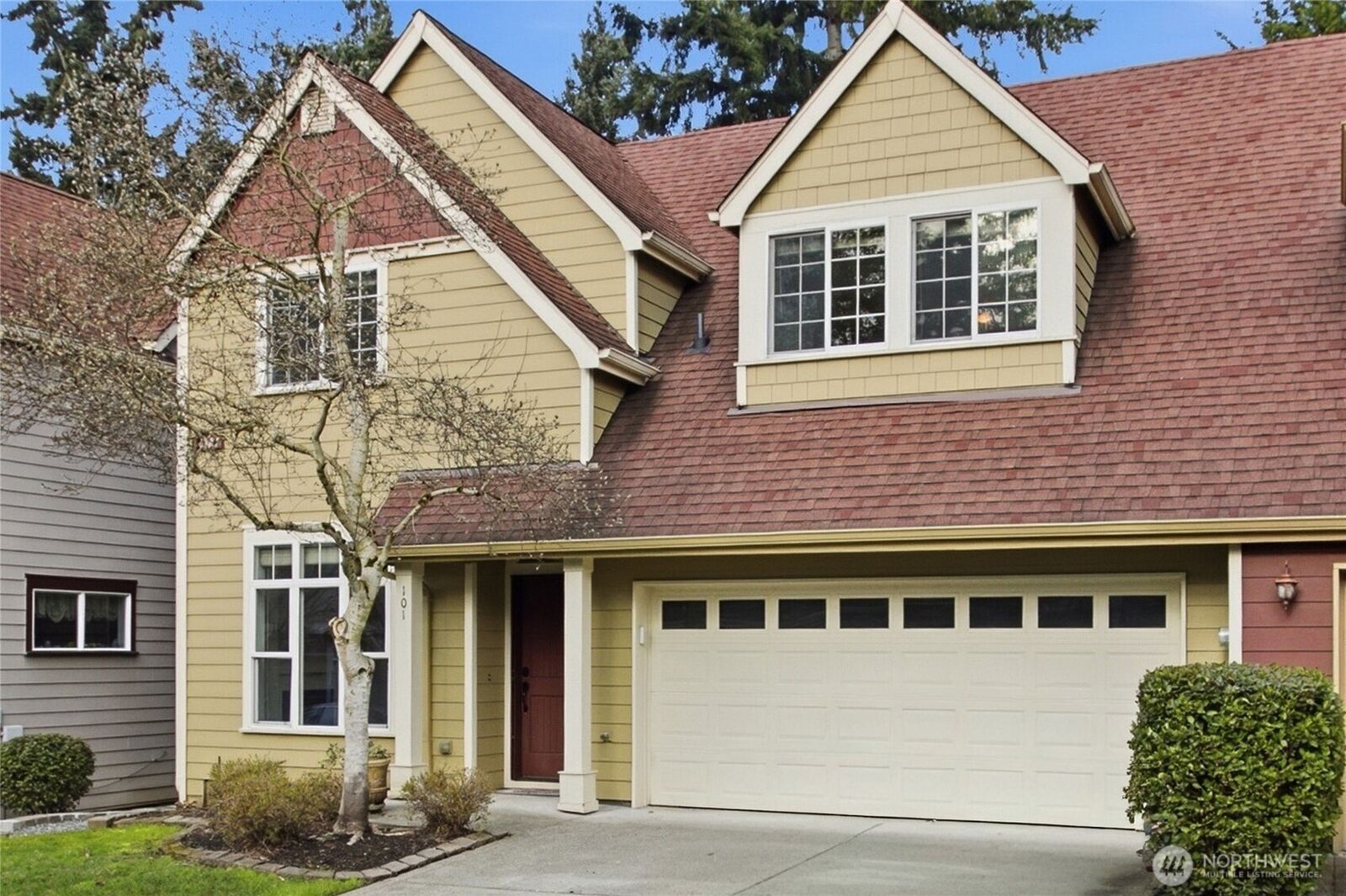 Property Photo: 11524 SE 259th Street 101 WA 98030