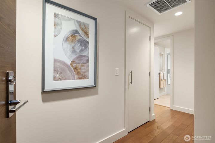 Property Photo:  588  Bell Street 710S  WA 98121 