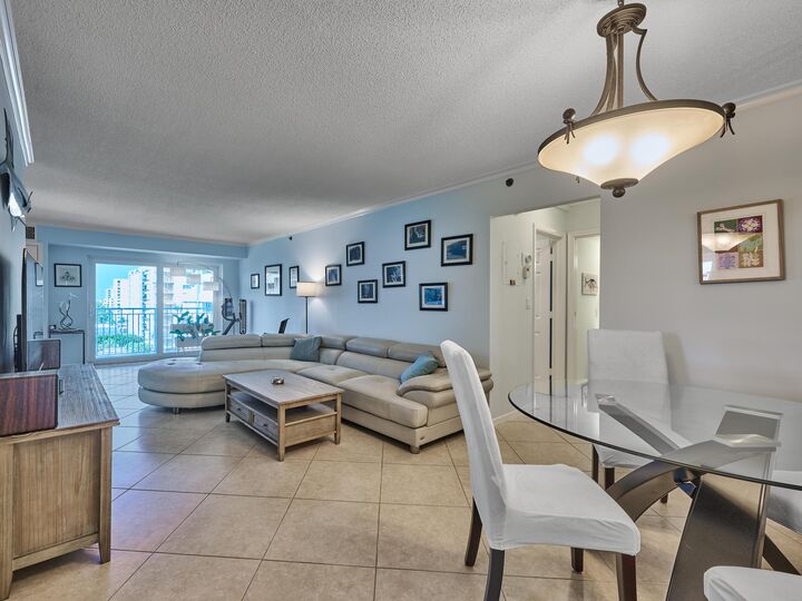 Property Photo: 3215 S Ocean Boulevard 702 FL 33487