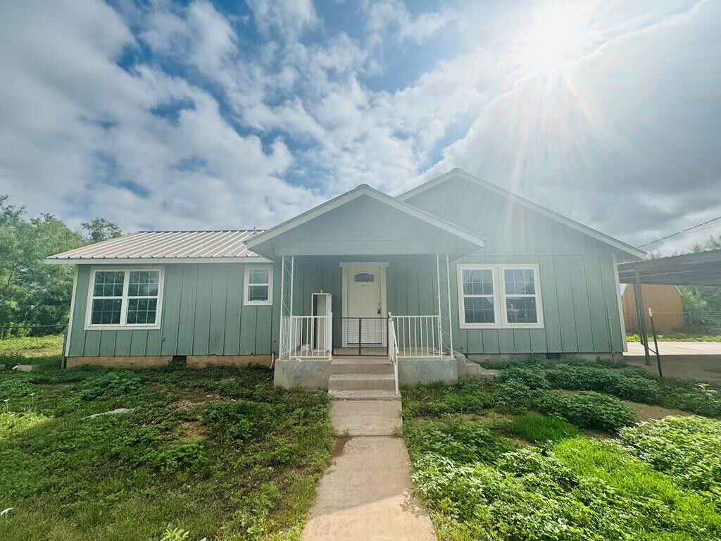 Property Photo:  3210 Lake Drive  TX 76903 