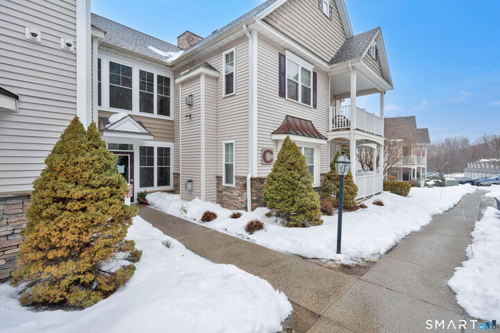 Property Photo: 95 South Ridge Lane Cg2 CT 06037