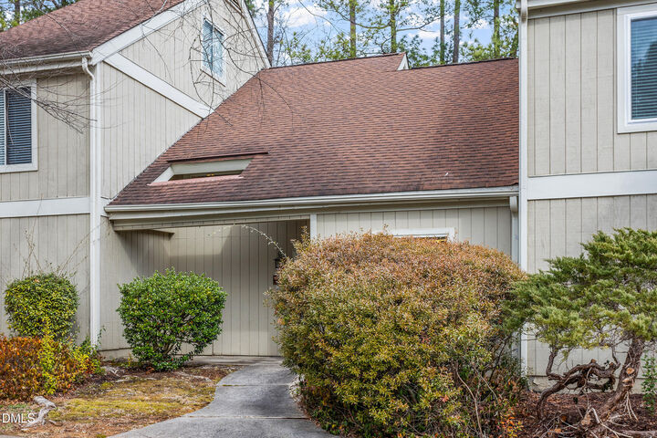 Property Photo:  4101 Five Oaks Drive Unit 38  NC 27707 