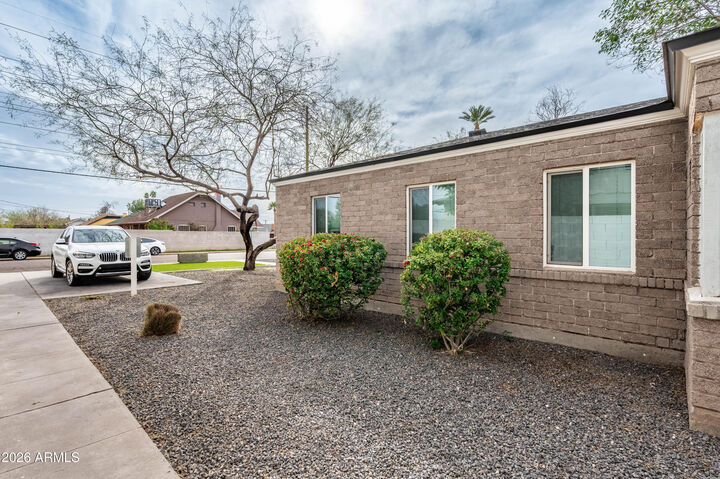 Property Photo:  1232 E Virginia Avenue  AZ 85006 