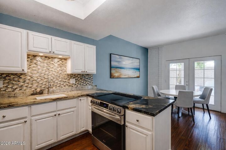 Property Photo: 4525 N 66th Street 14 AZ 85251