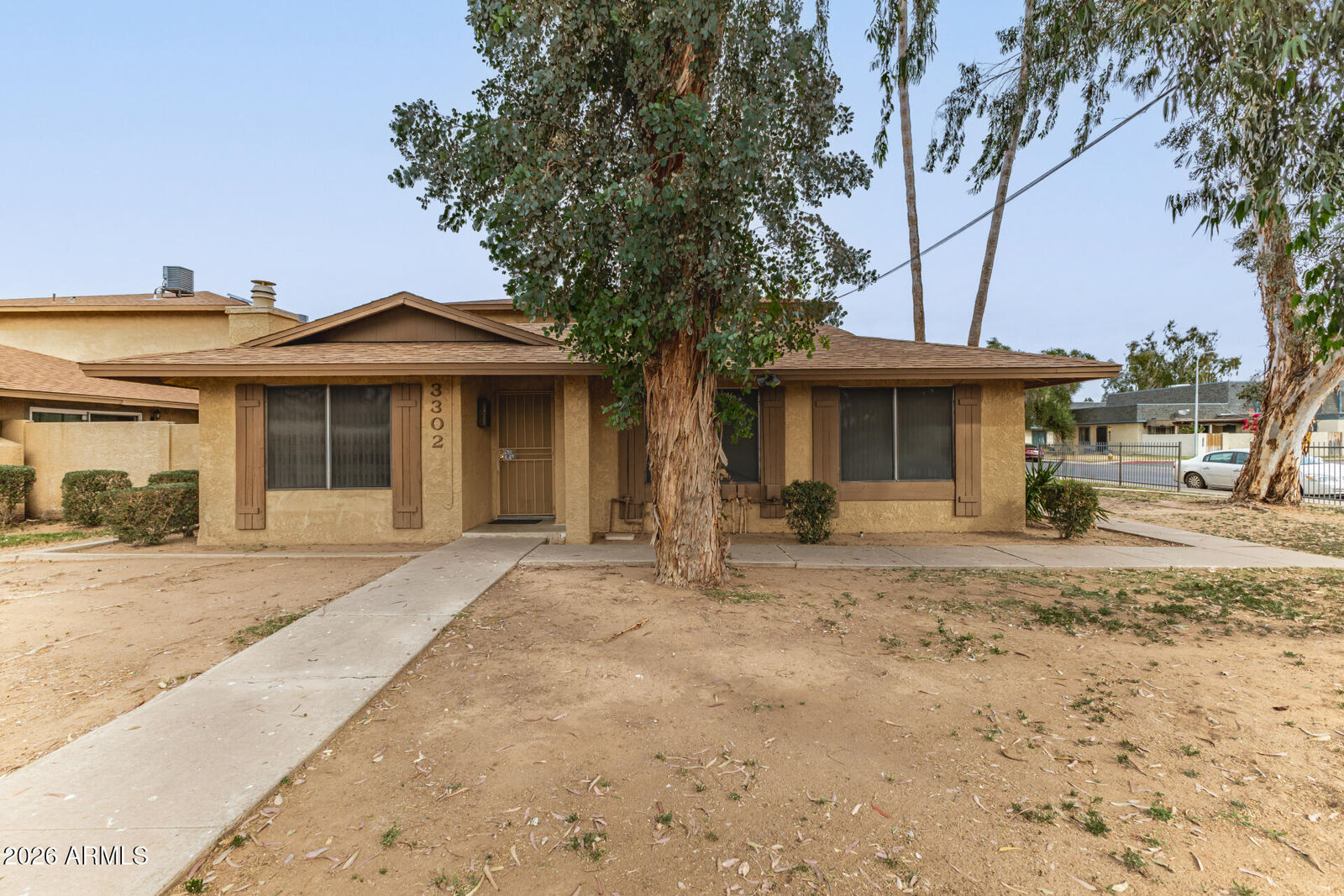 Property Photo:  3302 W Northern Avenue  AZ 85051 