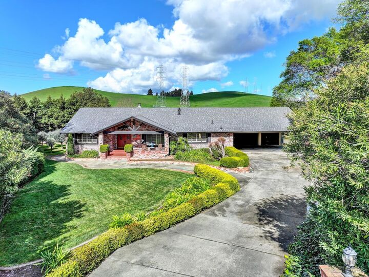 Property Photo: 2125 Mecca Court CA 94534