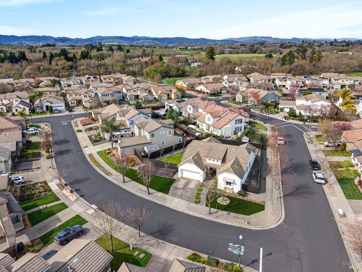 Property Photo:  536 Sauvignon Place  CA 95492 