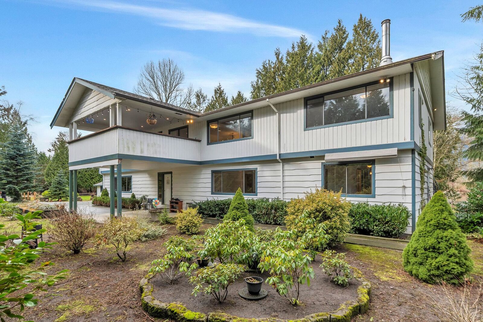 Property Photo: 3775 Lincoln Avenue BC V3E 3H8
