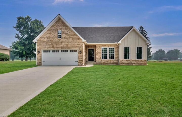 Property Photo: 1493 Marion Country Club Drive OH 43302